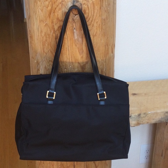 NWT Calvin Klein Black/Gold Handbag - Picture 2 of 16